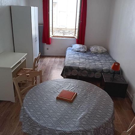 Studio Intra-Muros 5Mn Gare Centre Apartment Avignon Bagian luar foto